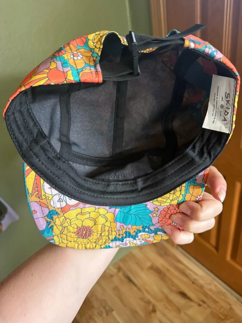 Skida Floral 5-Panel Cap in Bright Multicolor - Picture 2 of 3